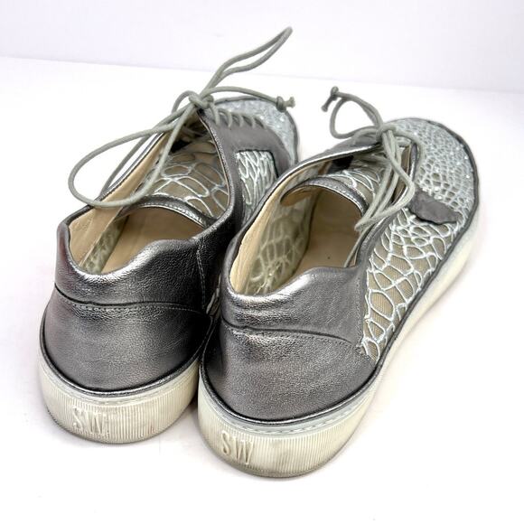 STUART WEITZMAN Women's Size 7 M Lace Gray Silver Leather Crystals Sneakers - Picture 4 of 8